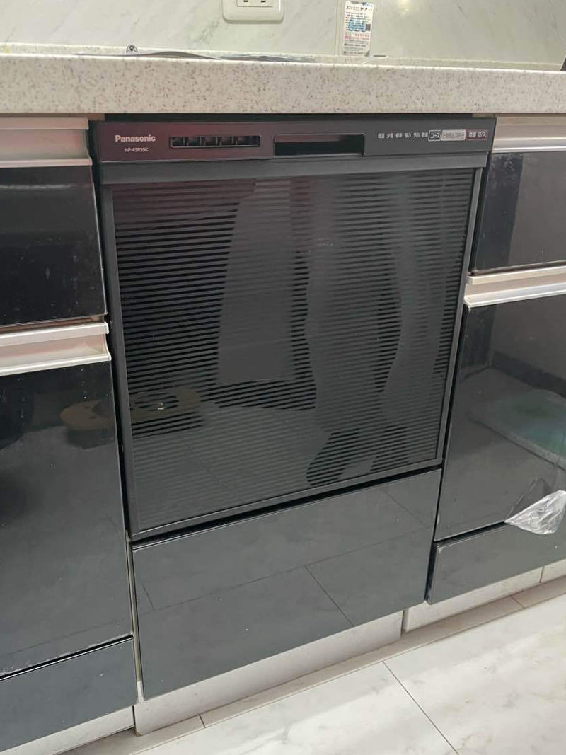 和泉市］Panasonic 食洗機「R9シリーズ」の施工事例｜水廻り設備の取替