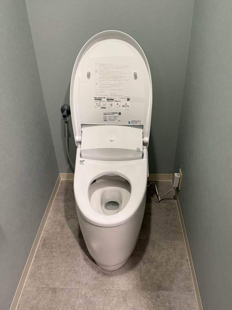 奈良市］LIXIL 一体型トイレ「プレアスLS」の施工事例｜水廻り設備の取